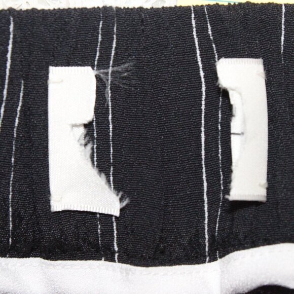 Aritzia Wilfred Faun Pants High Rise Crop Wide Leg with Waist tie Size small 2-4 - Picture 4 of 4